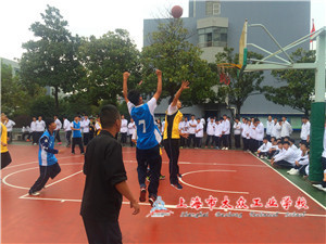 61E97D8BC42D3C44FBE149355EEC10BA