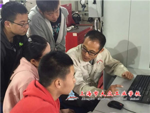 57A39C89180C9C52D48E32136B0AD13E