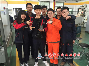 2B5361D65EA48423D9DA8FF2A57736B4