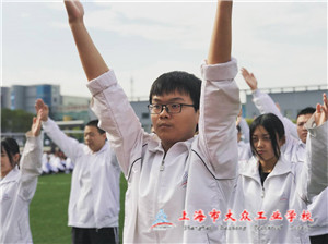 097AD0F3F4C5A8CD76930C7ECCB31CD9