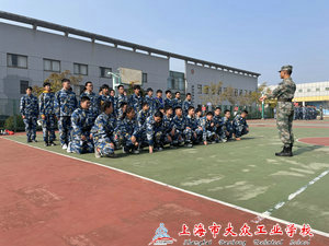 E`)YJB~U(KAZ$DVK{IQPHO5