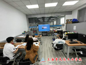 fae85d2058e913b099259a95d3898a0_1