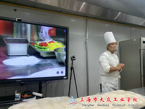 1c3015f7669f32d3679b4227b4a3b678_1