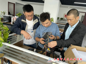 f879b5d02918ccb448c81cd8be45b94d_1