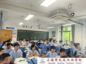 b62f4c03a0f644c7bb9e1a710445af51