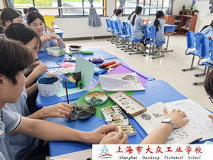 ec51d6ea2f374bd28098552291f27b39 - 副本 (1)