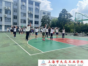 f13a4dd2362a4b1ead8b3c2ca0e7c4da