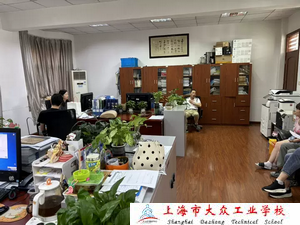 6ac44cc8477d4fdca33cb04efab6d44a